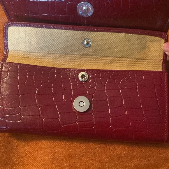 Wallet - Picture 4 of 9